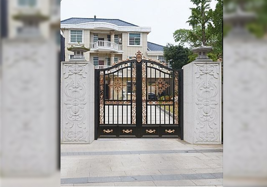 Elegant Gold-Embellished Aluminum Courtyard Gate