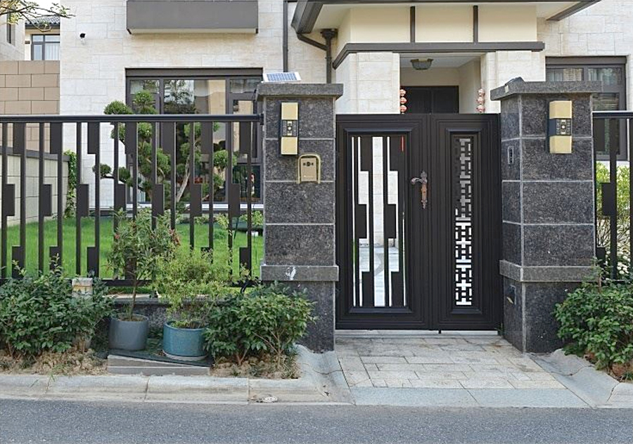 Elegant Outdoor Aluminum Garden Gate