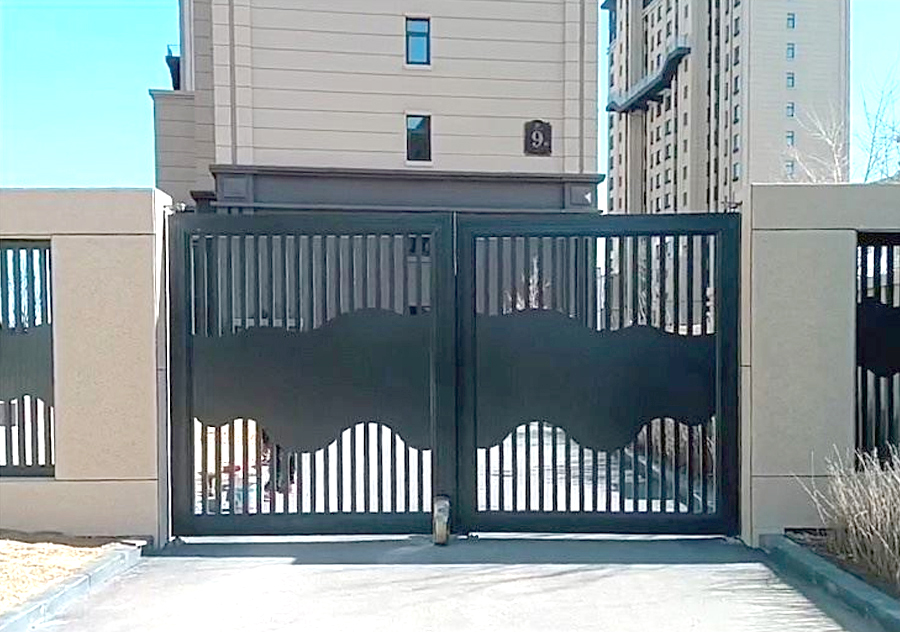 Aluminum Courtyard Elegant Entrance Gate