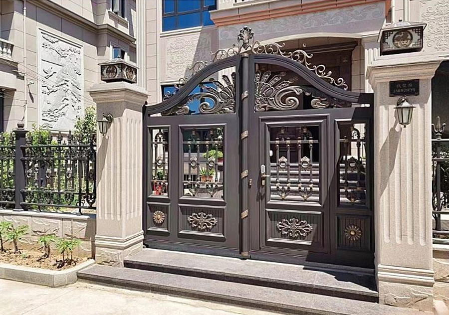 Aluminum Courtyard Estate Entrance Gate