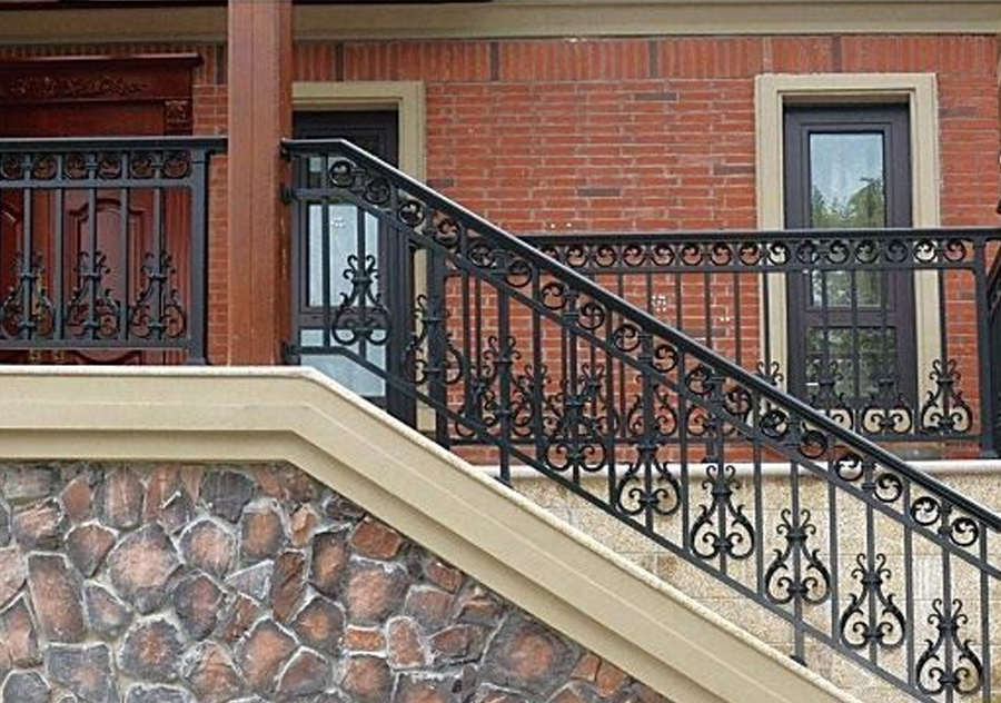 Elegant Wrought Iron Style Aluminum Stair Railing